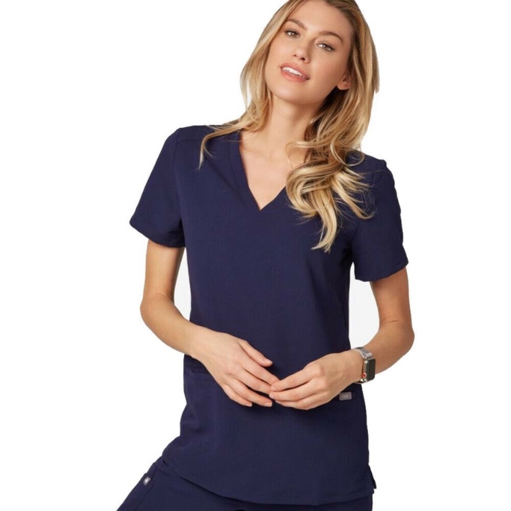 Navy Xs women’s Casma Figs Scrub Top